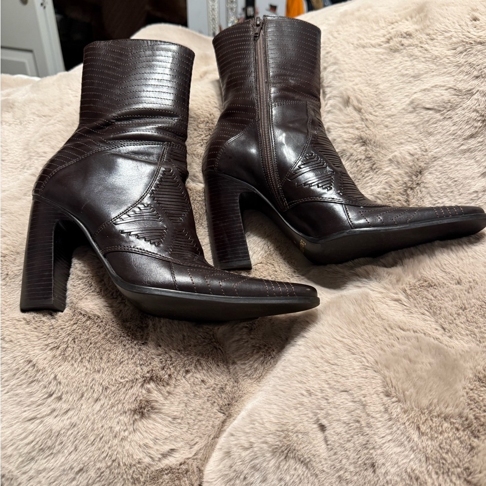 Enzo Angiolini Brown Leather Ankle Booties with Chunky Heel